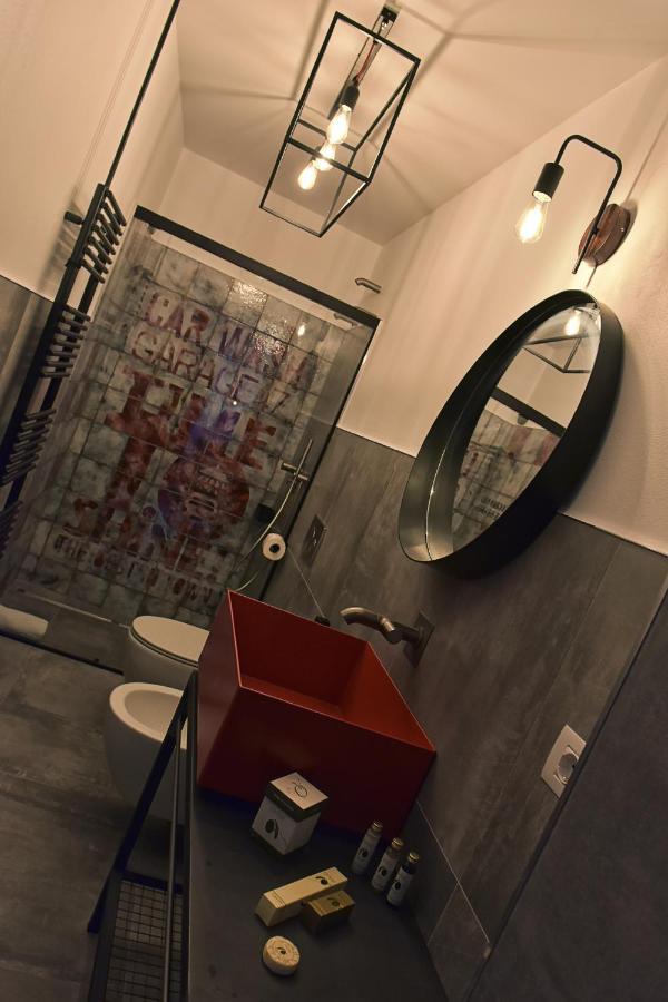 Garage47 Storica Officina Meccanica Loft B&B In Πιέντσα Εξωτερικό φωτογραφία