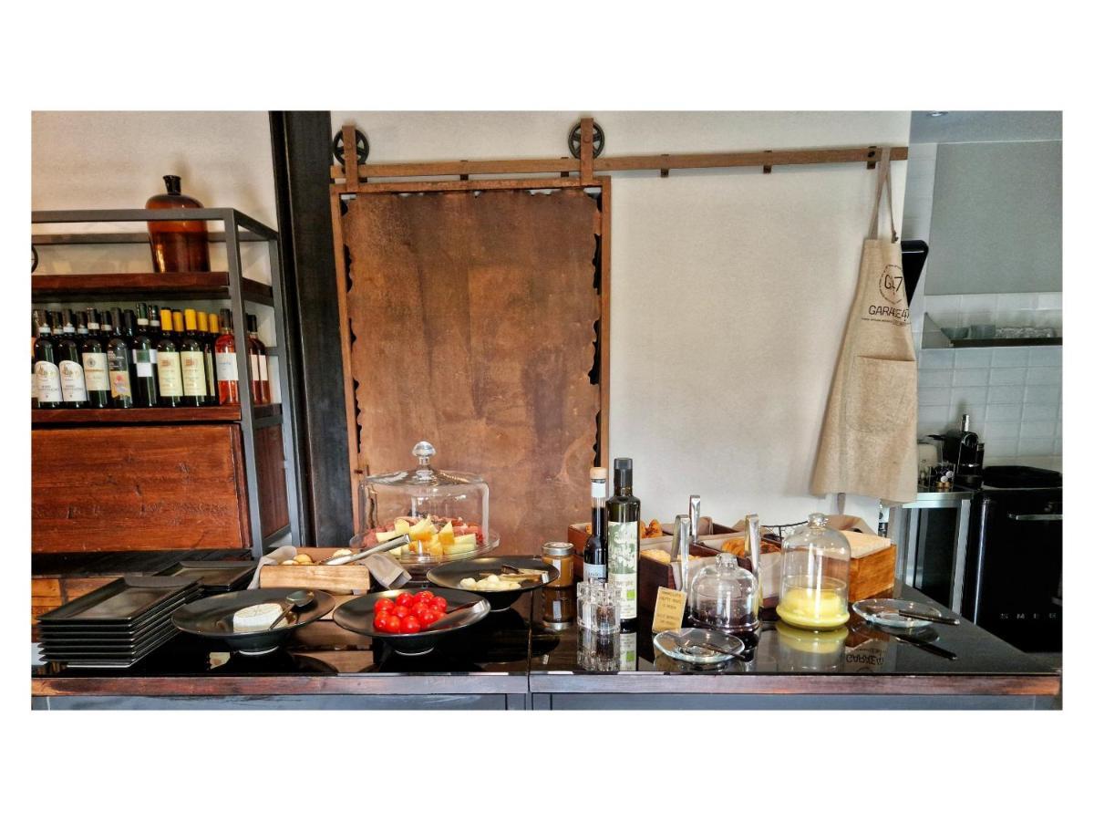 Garage47 Storica Officina Meccanica Loft B&B In Πιέντσα Εξωτερικό φωτογραφία