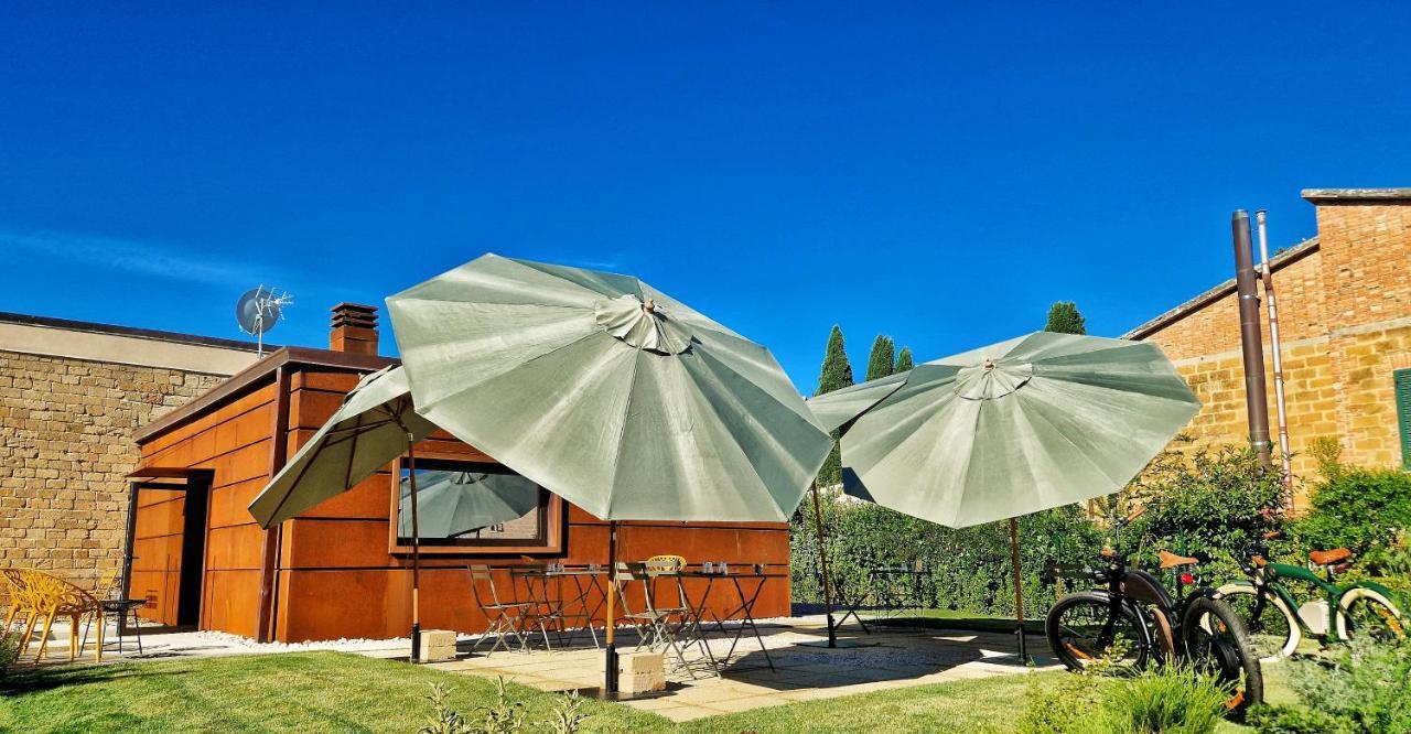 Garage47 Storica Officina Meccanica Loft B&B In Πιέντσα Εξωτερικό φωτογραφία